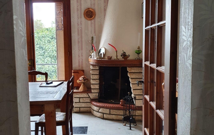 Maison PINAS 143 m2 182 000 € Maison PINAS 143 m2 182 000 €